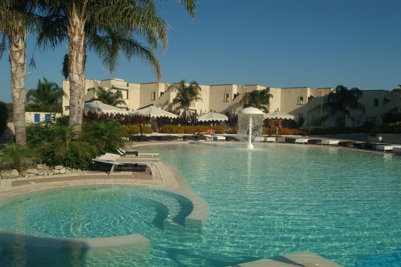 ПОЧИВКА В ИТАЛИЯ, ПУЛИЯ снимка 1