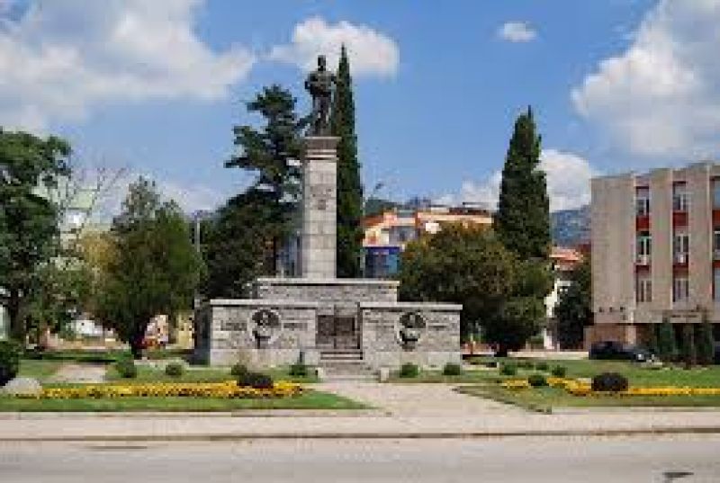 Сливен-градът на стоте войводи и Дом на доброто снимка 5