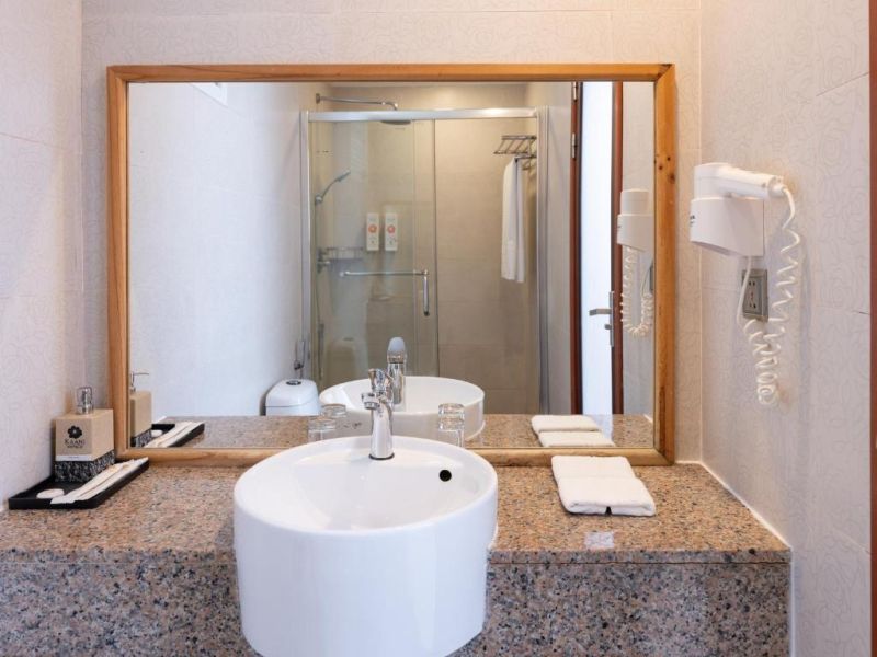 Почивка на Малдиви   KAANI BEACH HOTEL    пакет с трансфер по избор 7 нощувки със закуски снимка 11