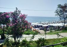 Плаж в Гърция – за един ден на „Макри“